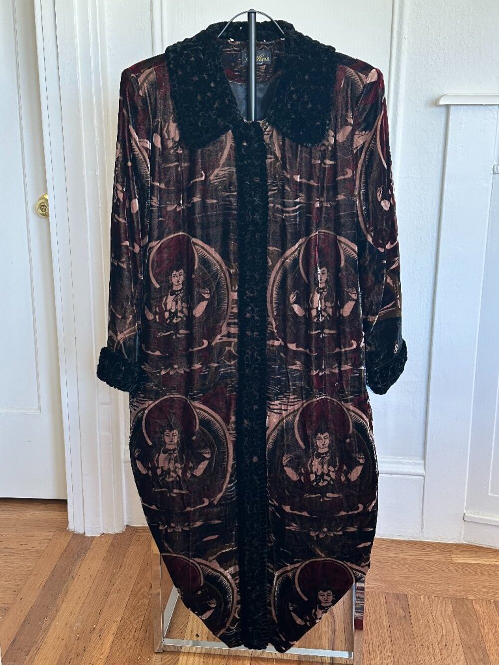 Ethos Velvet Trim Silk Blend Art Coat | Statement Print Long Duster